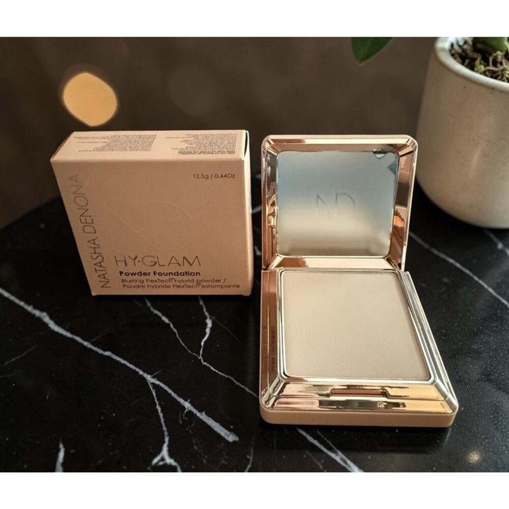 NATASHA DENONA Hy-Glam Powder Foundation RN3 NEW IN BOX